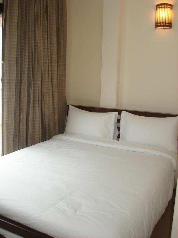 Albergue Tropicoza Patong Habitación foto